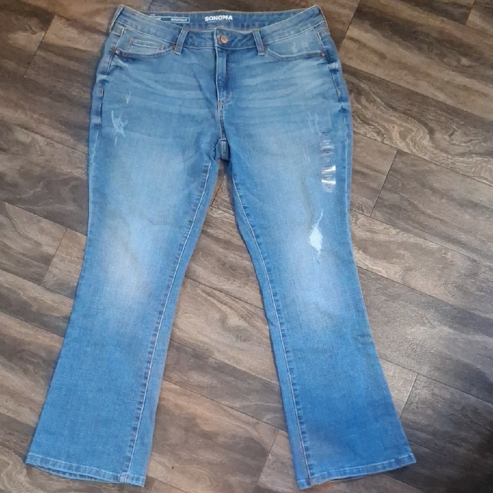 Sonoma Women's Flare Jeans in Classic Blue